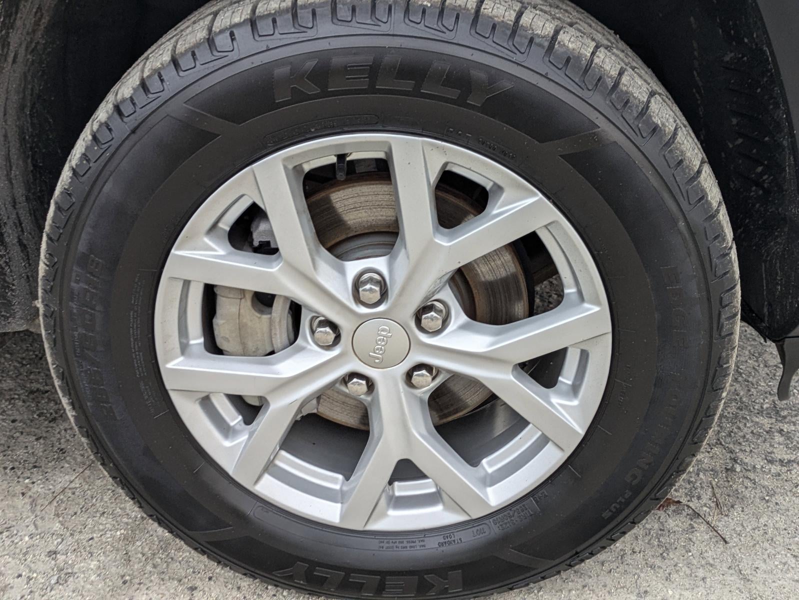 2023 Jeep Grand Cherokee Limited 4x2