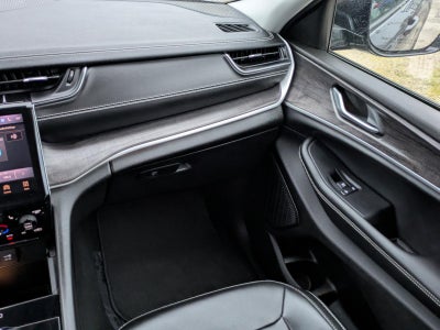 2023 Jeep Grand Cherokee Limited 4x2