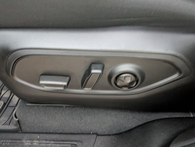 2025 Jeep Grand Cherokee Laredo 4x4