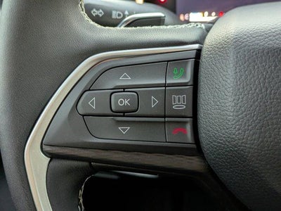 2025 Jeep Grand Cherokee Laredo 4x4