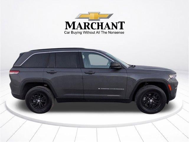 2025 Jeep Grand Cherokee Laredo 4x4