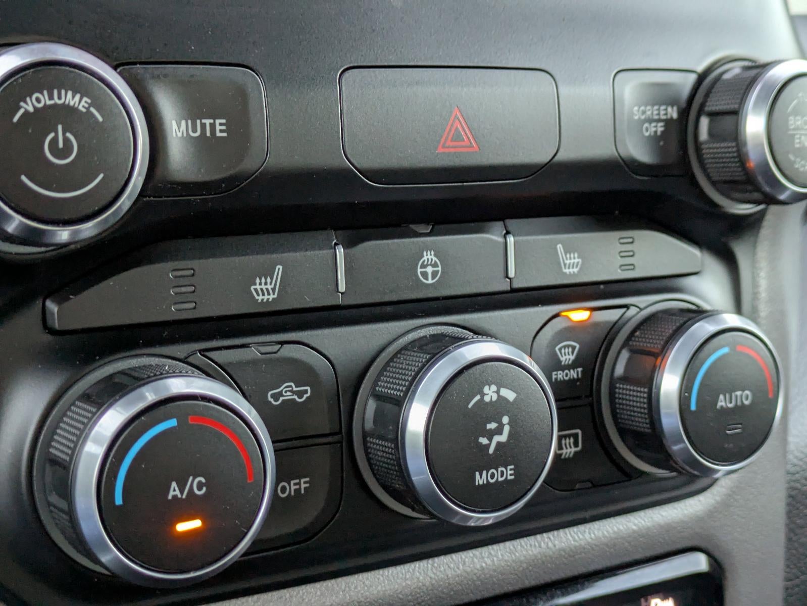 2022 RAM 1500 Big Horn 4x2 Quad Cab 6'4" Box