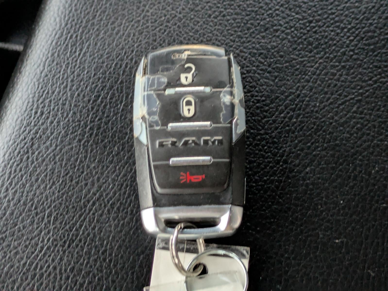 2023 RAM 1500 Big Horn 4x2 Crew Cab 5'7" Box