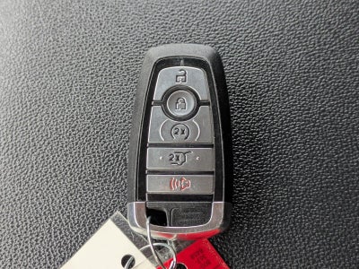 2024 Ford Expedition Max XLT 4x2