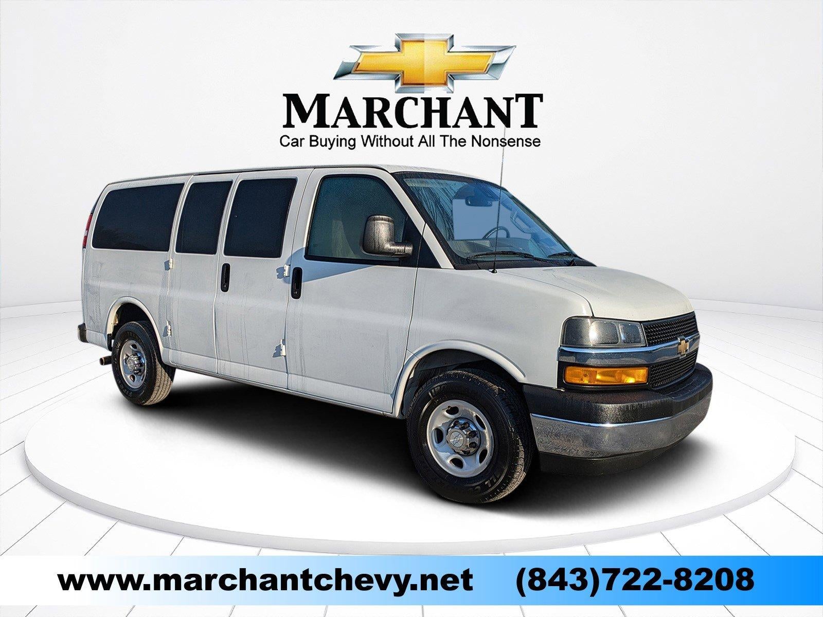 2020 Chevrolet Express Passenger 2500 1LT