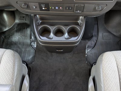 2020 Chevrolet Express Passenger 2500 2500 Regular Wheelbase Rear-Wheel Drive 1LT