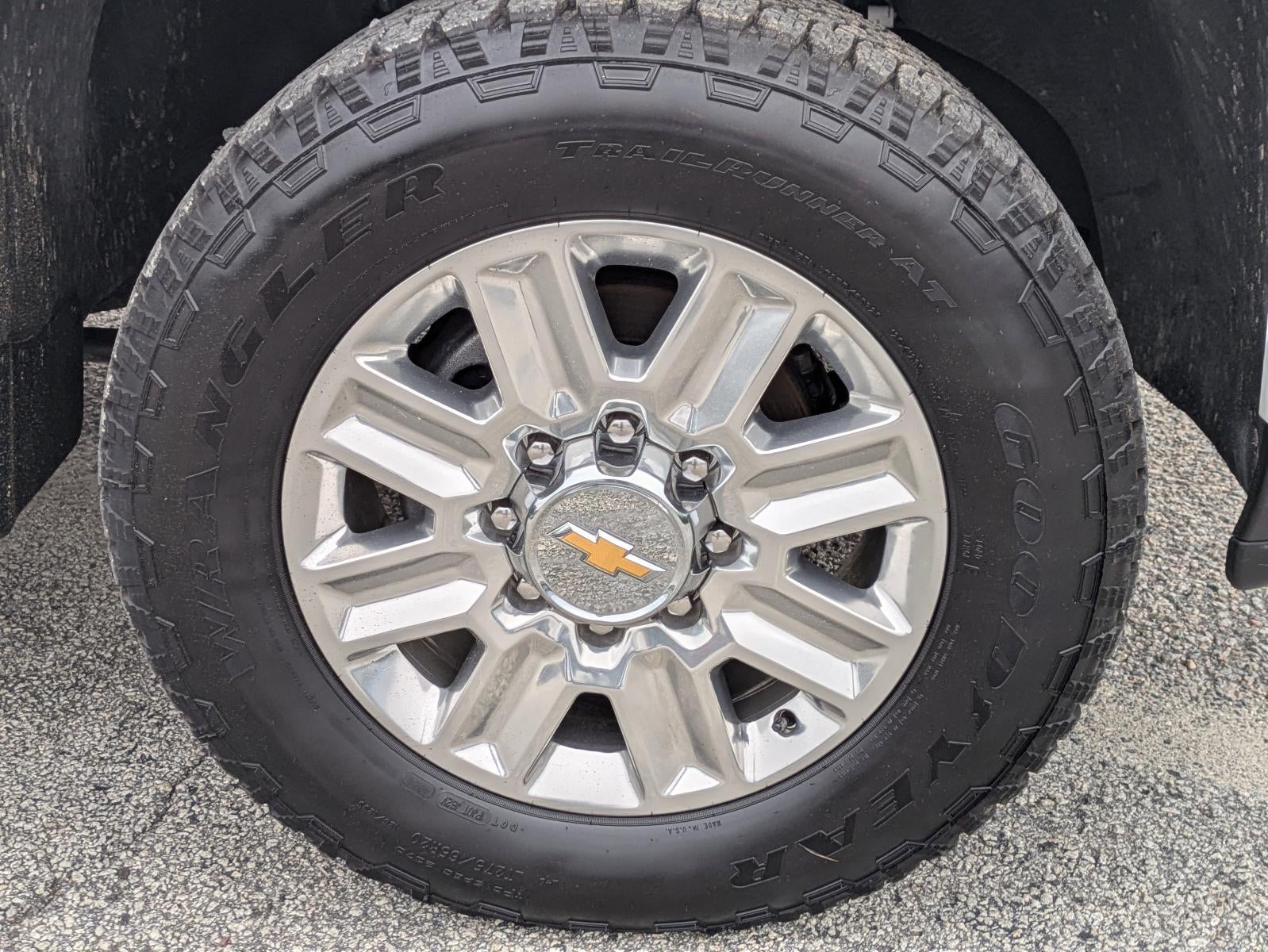 2025 Chevrolet Silverado 2500 HD Crew Cab Standard Box 4-Wheel Drive High Country