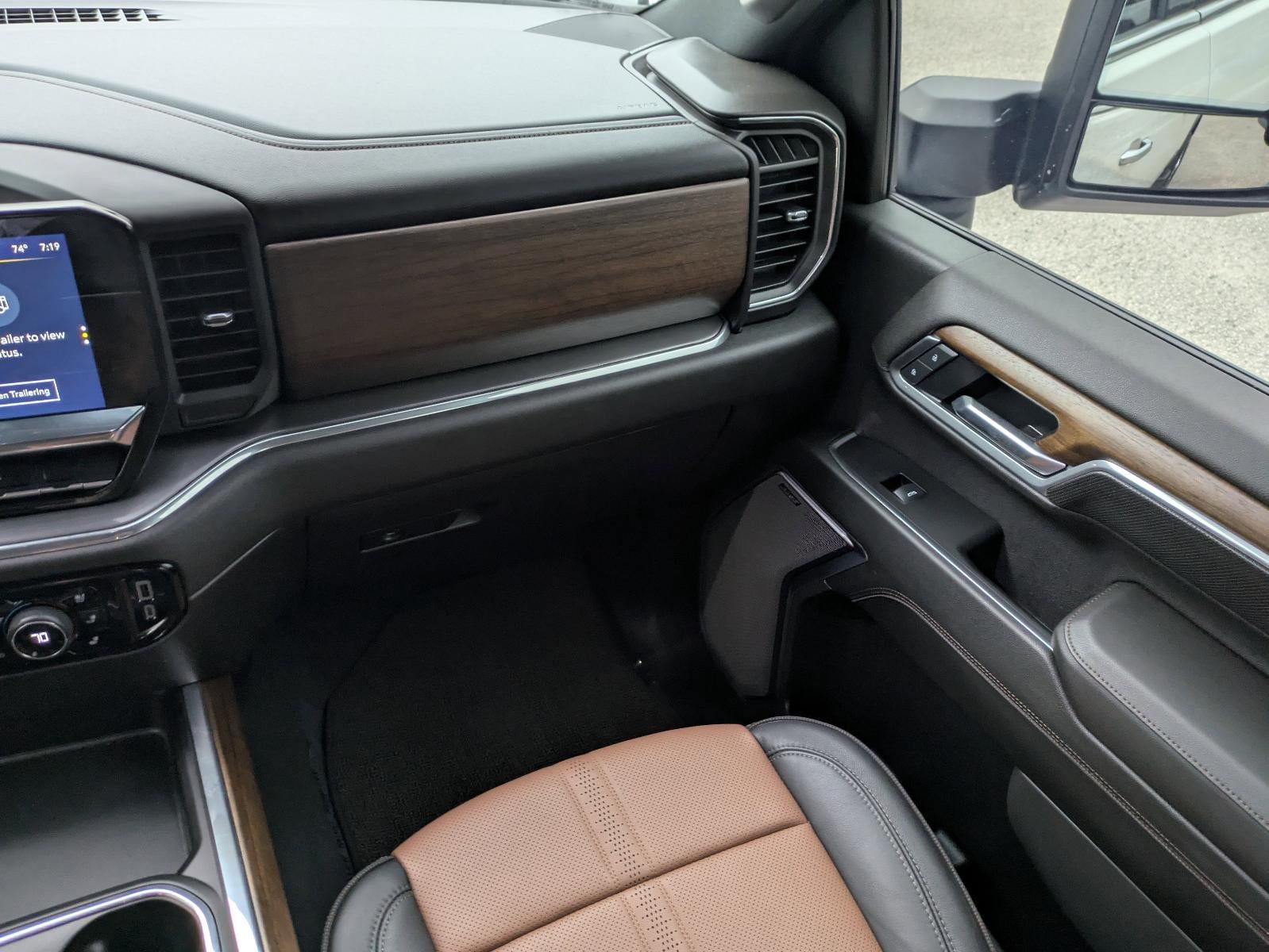 2025 Chevrolet Silverado 2500 HD Crew Cab Standard Box 4-Wheel Drive High Country