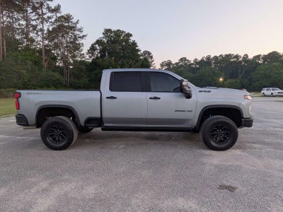 2025 Chevrolet Silverado 2500 HD Crew Cab Standard Box 4-Wheel Drive ZR2