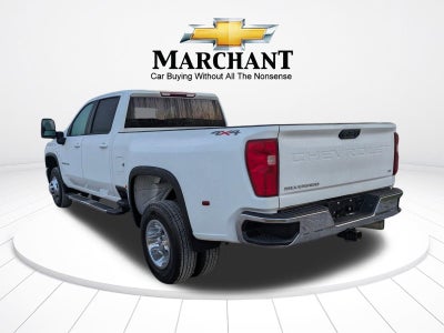 2024 Chevrolet Silverado 3500 HD Crew Cab Long Box 4-Wheel Drive LT