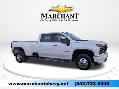 2022 Chevrolet Silverado 3500 HD Crew Cab Long Box 4-Wheel Drive High Country