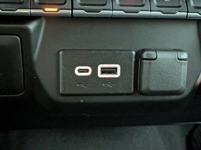 2023 Chevrolet Silverado 1500 Crew Cab Short Box 2-Wheel Drive Custom