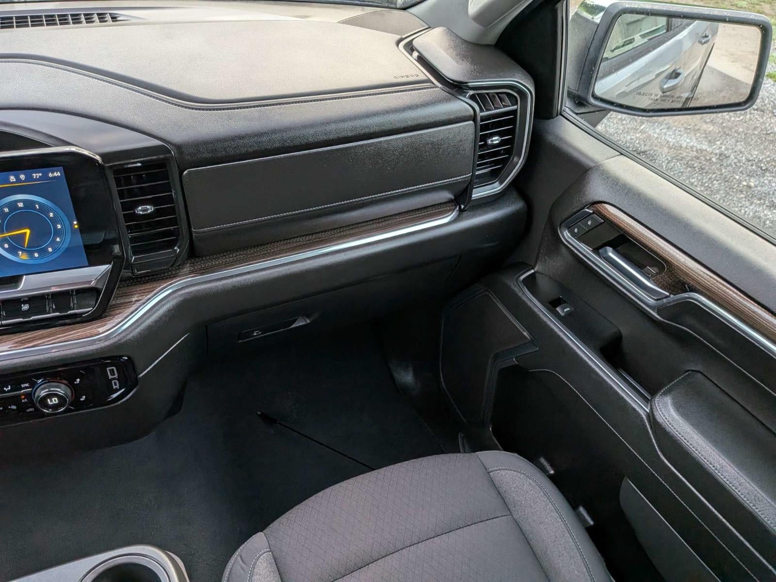 2024 Chevrolet Silverado 1500 Crew Cab Short Box 2-Wheel Drive LT