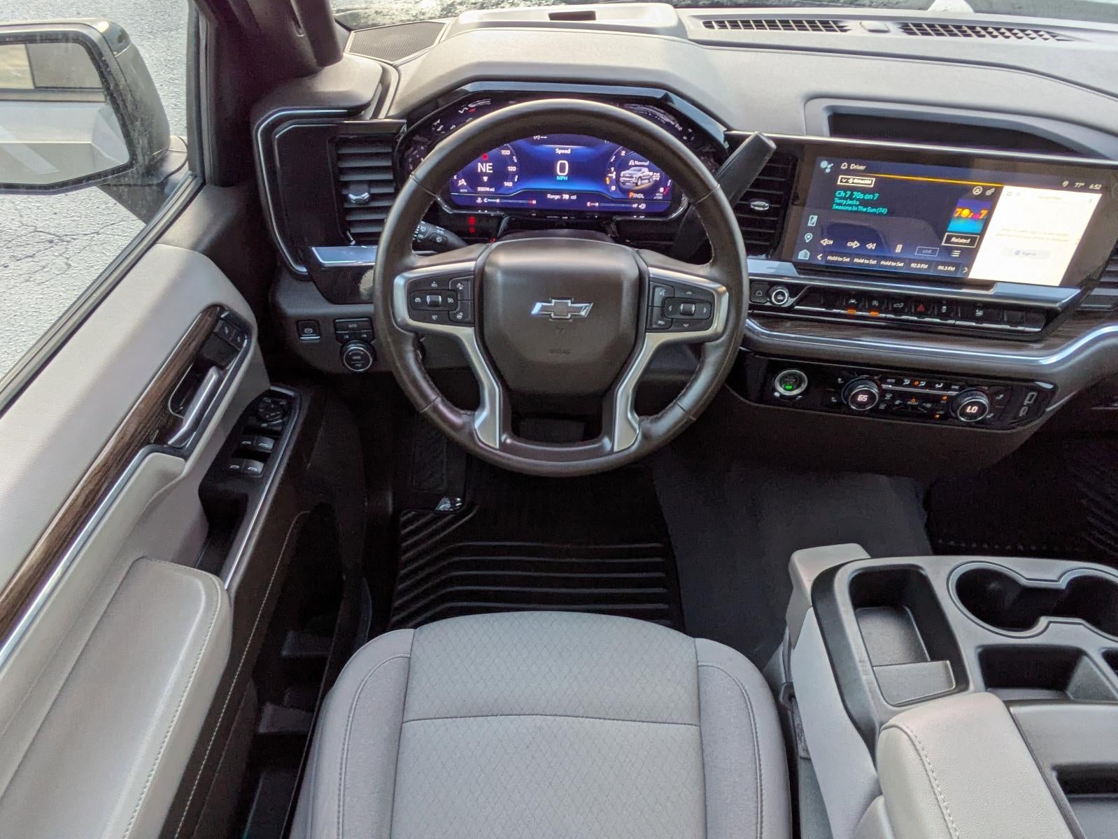 2024 Chevrolet Silverado 1500 Crew Cab Short Box 4-Wheel Drive RST