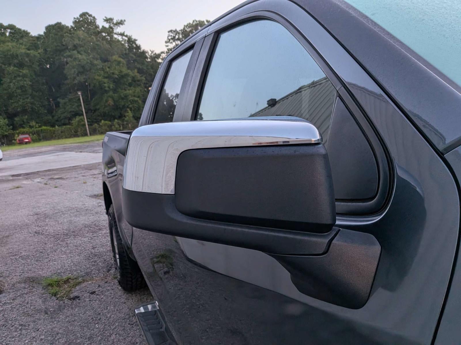 2020 Chevrolet Silverado 1500 Double Cab Standard Box 4-Wheel Drive LT