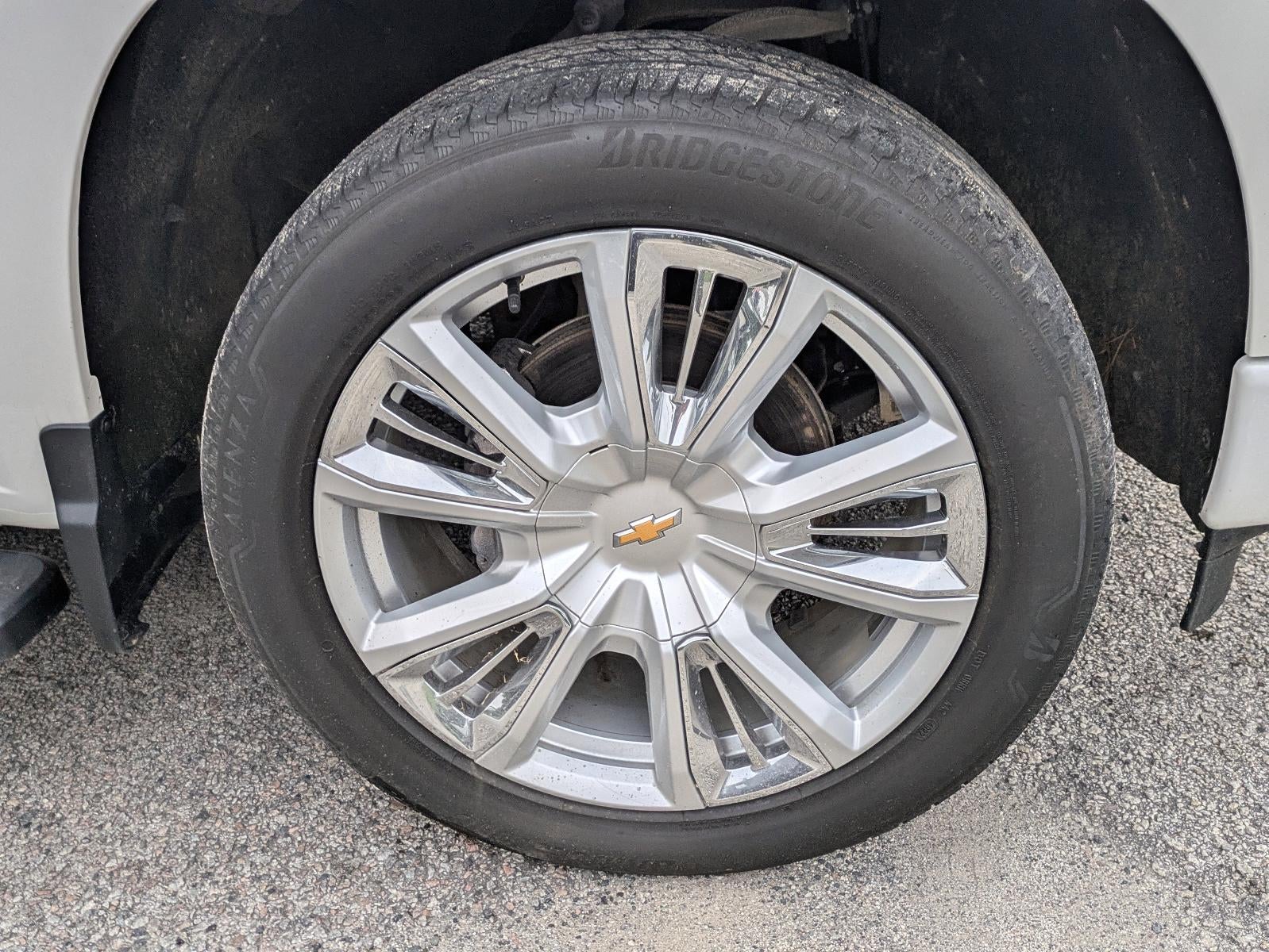 2023 Chevrolet Silverado 1500 Crew Cab Short Box 4-Wheel Drive High Country