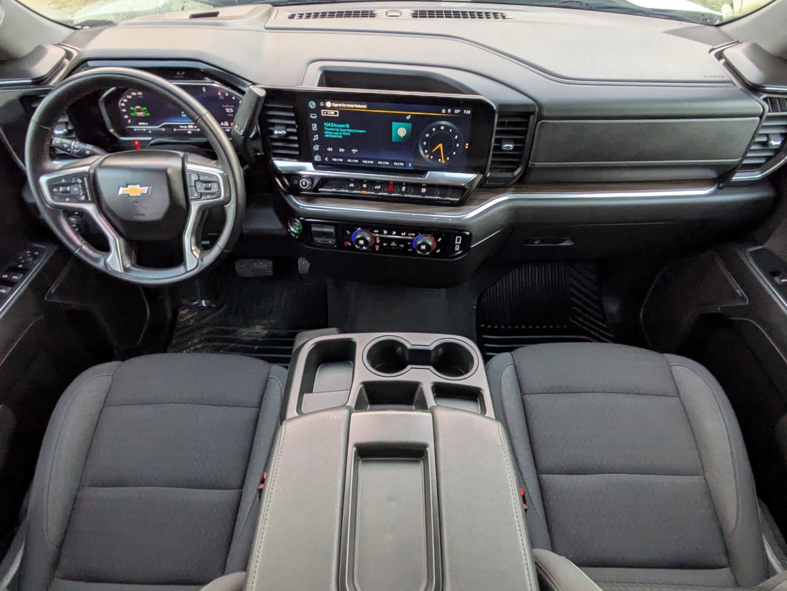 2025 Chevrolet Silverado 1500 Crew Cab Short Box 4-Wheel Drive LT 1LT