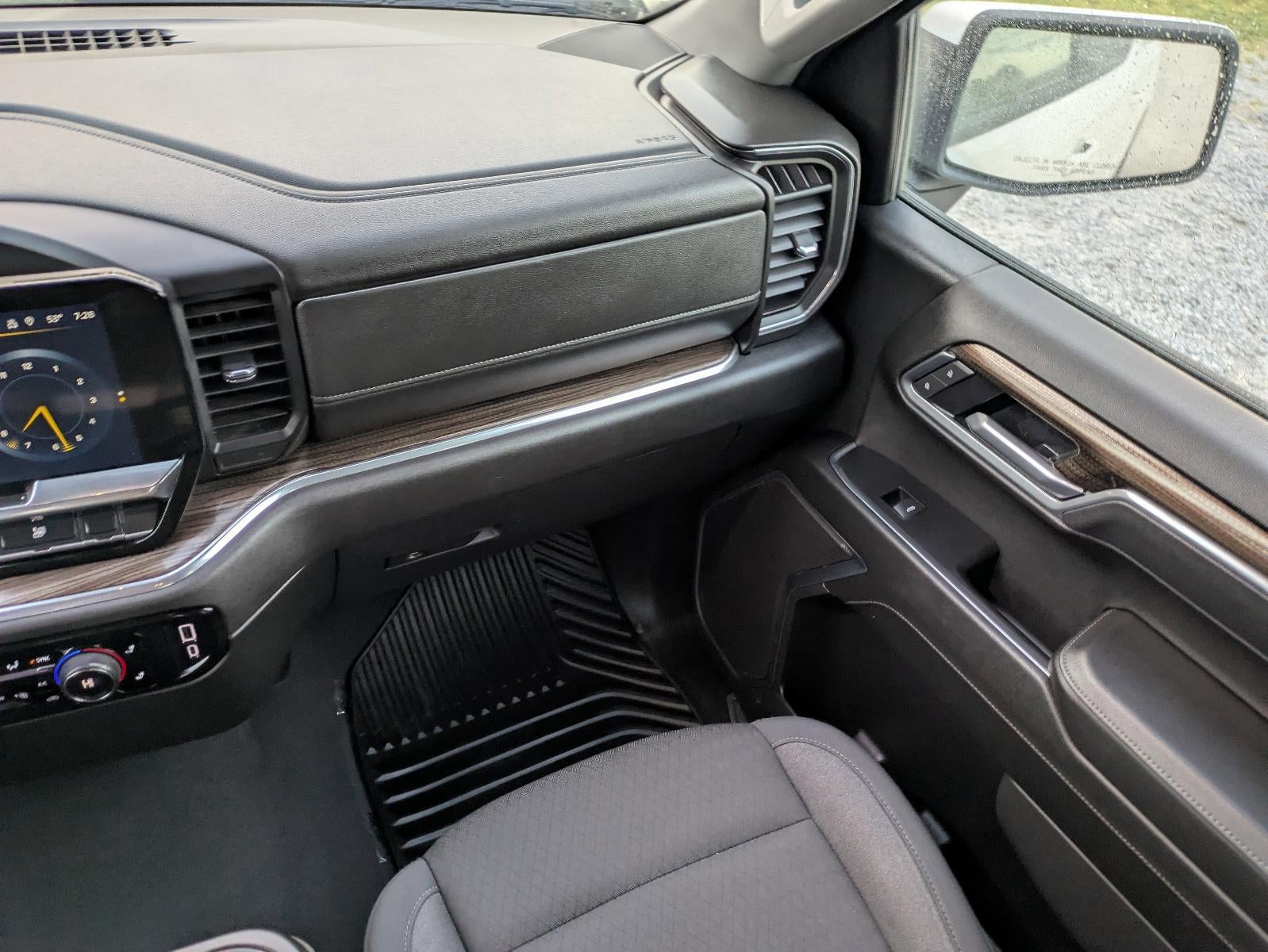 2025 Chevrolet Silverado 1500 Crew Cab Short Box 4-Wheel Drive LT 1LT