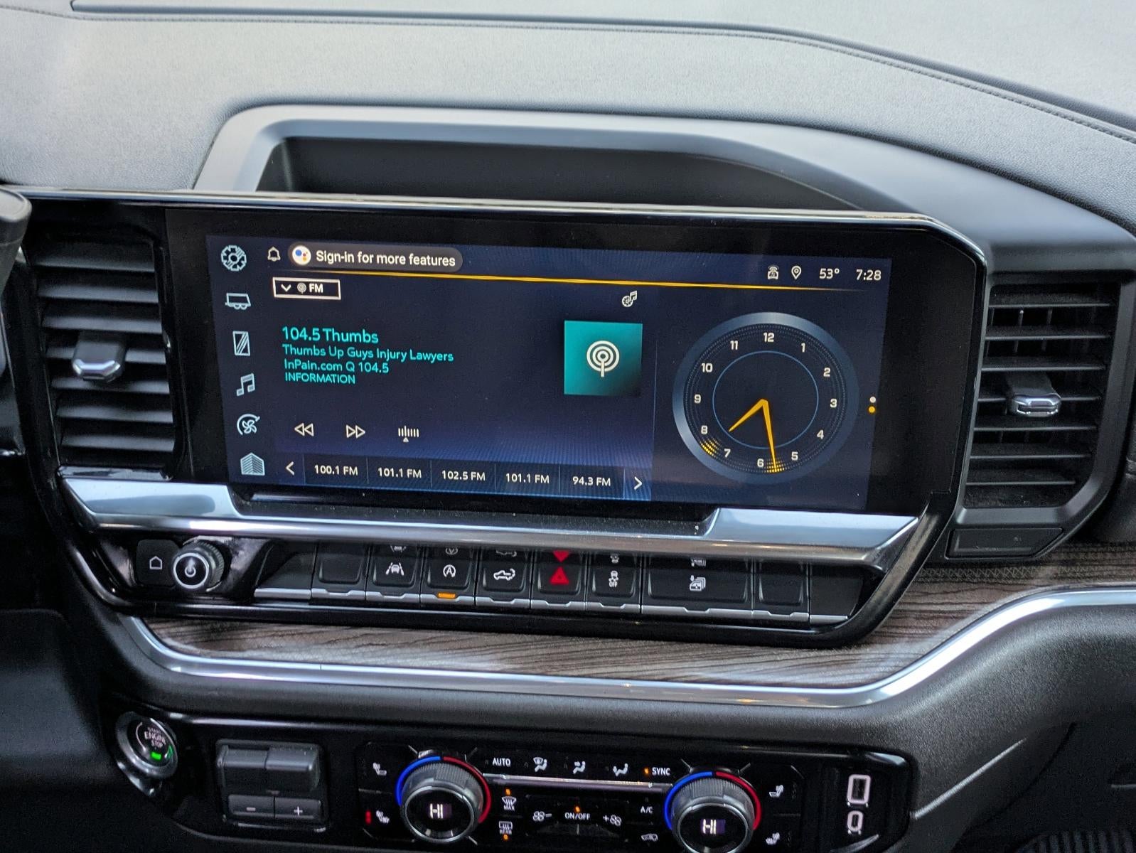 2025 Chevrolet Silverado 1500 Crew Cab Short Box 4-Wheel Drive LT 1LT