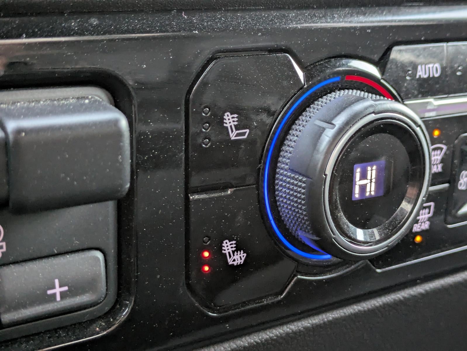 2025 Chevrolet Silverado 1500 Crew Cab Short Box 4-Wheel Drive LT 1LT