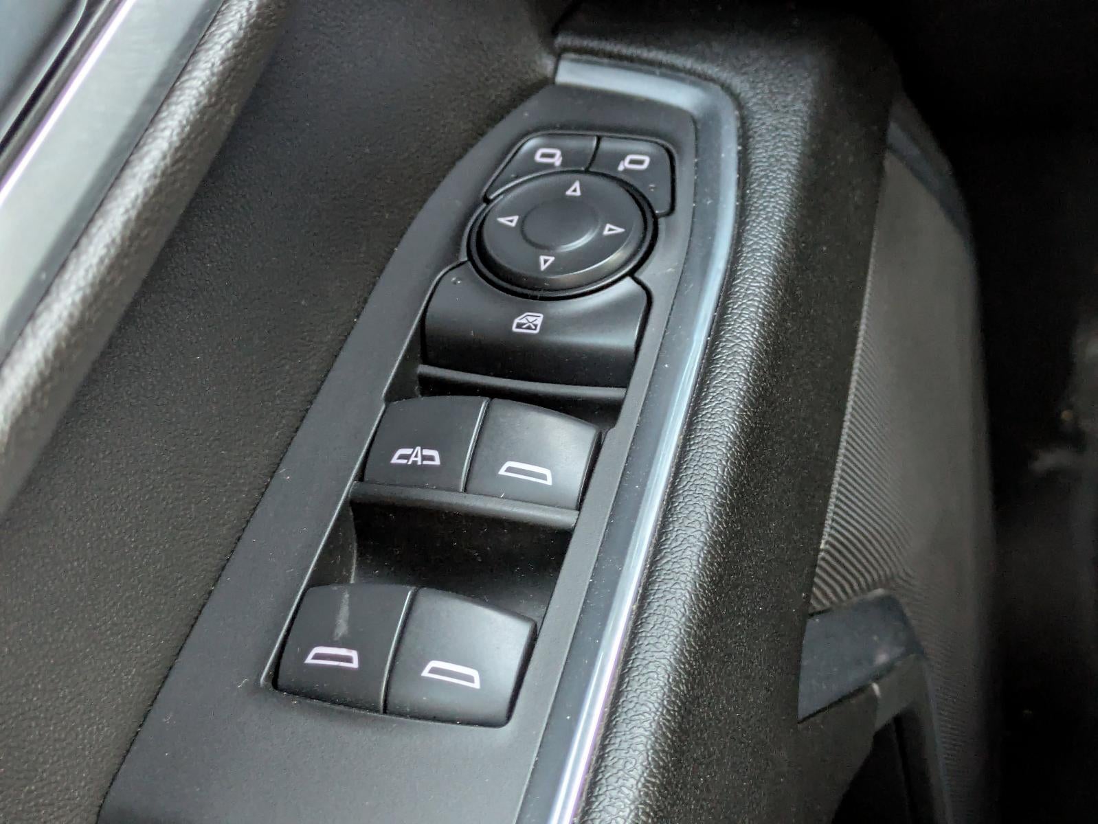 2025 Chevrolet Silverado 1500 Crew Cab Short Box 4-Wheel Drive LT 1LT