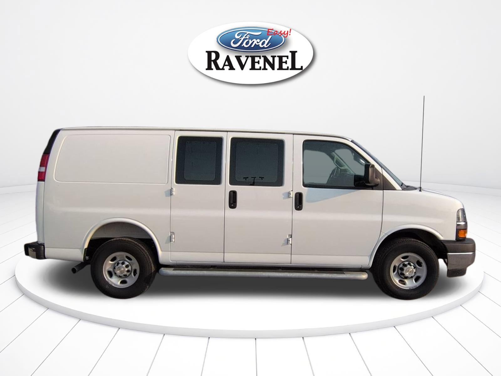 2025 Chevrolet Express Cargo 2500 Regular Wheelbase Rear-Wheel Drive