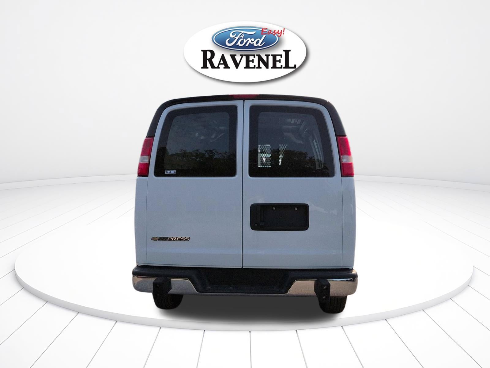 2025 Chevrolet Express Cargo 2500 Regular Wheelbase Rear-Wheel Drive