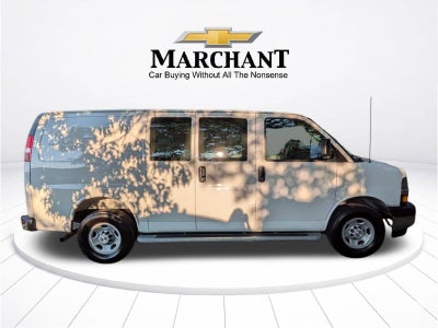 2025 Chevrolet Express Cargo 2500 Regular Wheelbase Rear-Wheel Drive
