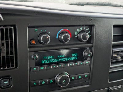 2024 Chevrolet Express Cargo 2500 2500 Regular Wheelbase Rear-Wheel Drive