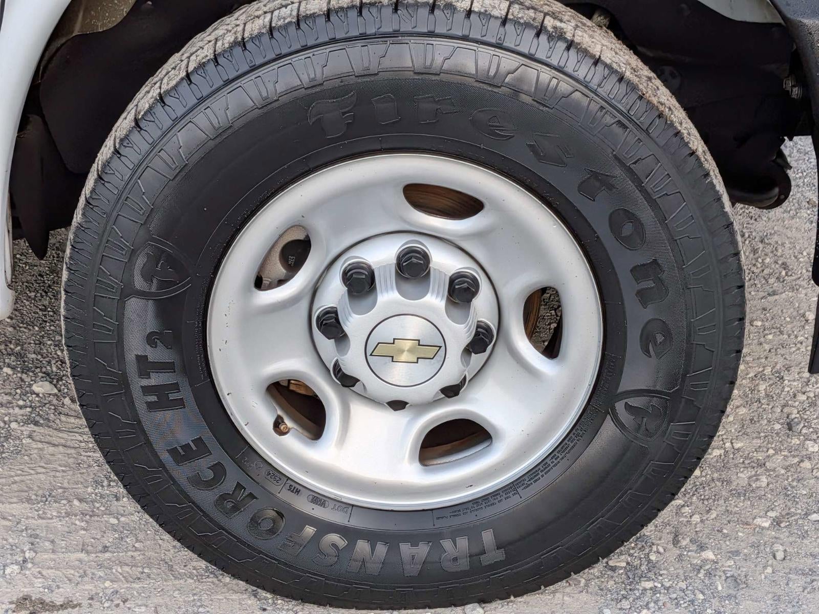 2022 Chevrolet Express Cargo 2500 2500 Regular Wheelbase Rear-Wheel Drive