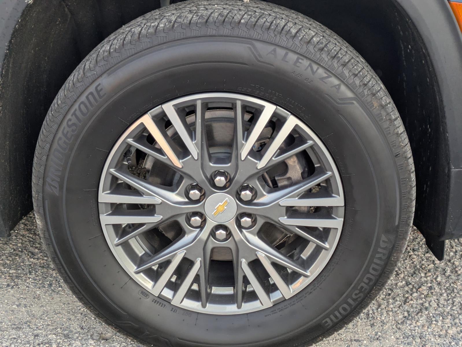 2025 Chevrolet Traverse LT w/1LT