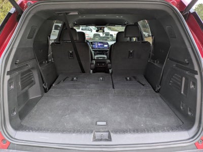 2025 Chevrolet Traverse LT w/1LT