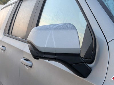 2025 Chevrolet Suburban 4WD Z71