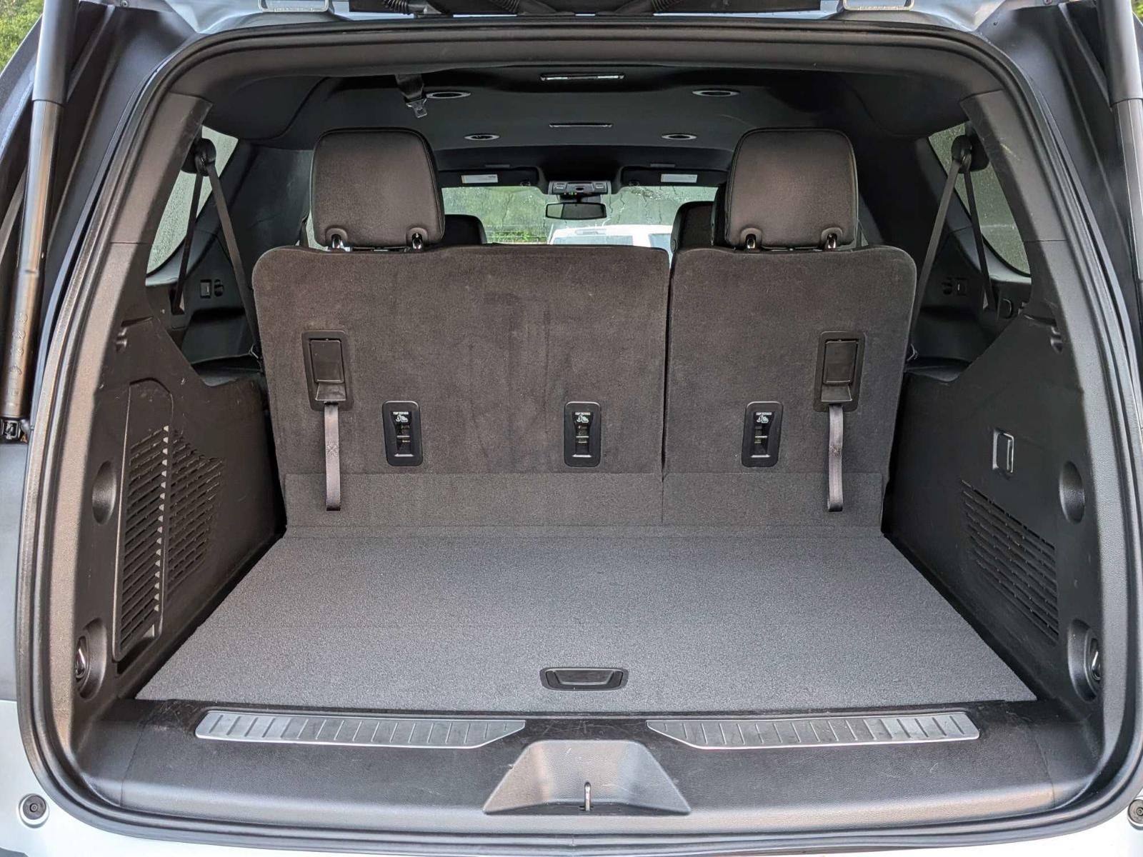 2025 Chevrolet Suburban 4WD Z71