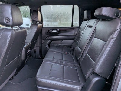 2025 Chevrolet Suburban 4WD Z71