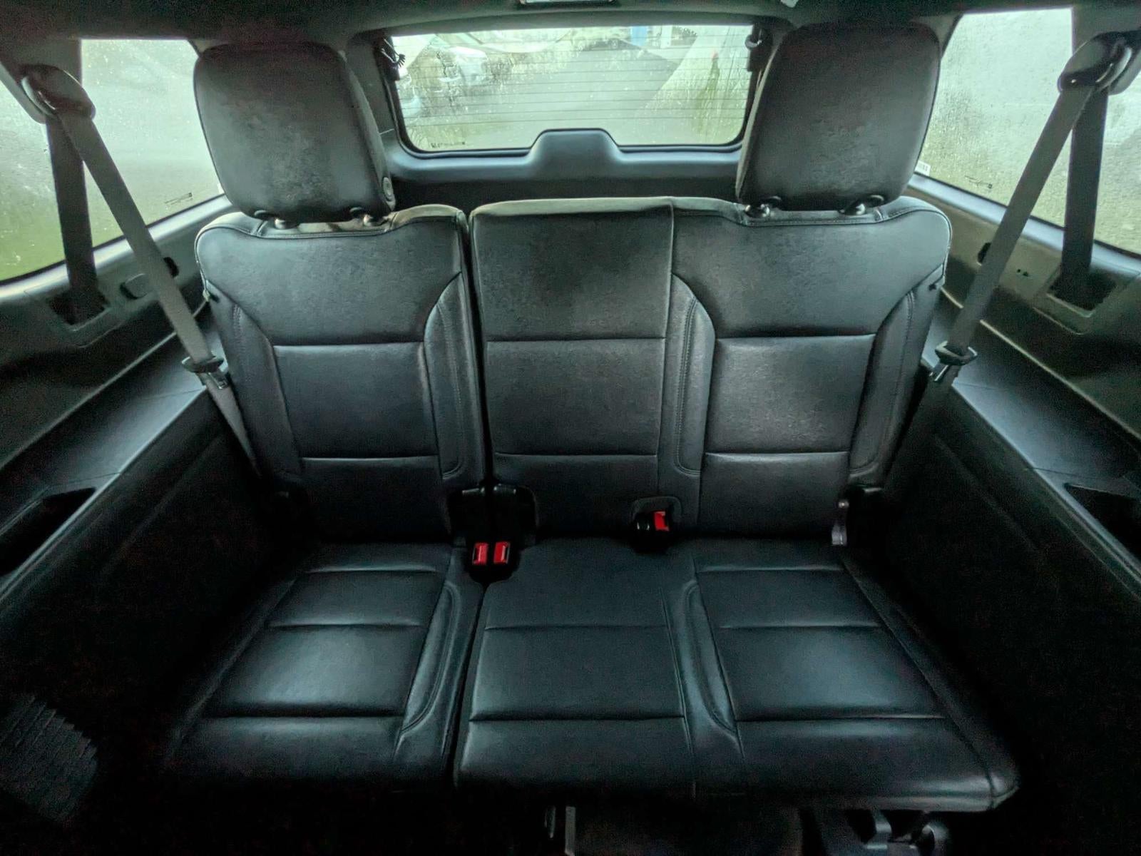 2025 Chevrolet Suburban 4WD Z71