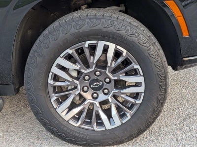 2025 Chevrolet Suburban 4WD Z71
