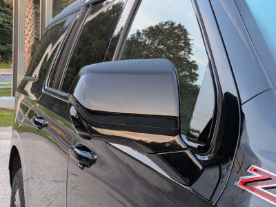 2025 Chevrolet Suburban 4WD Z71