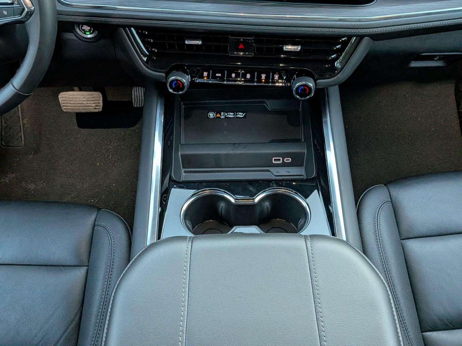 2025 Chevrolet Tahoe 4WD LT