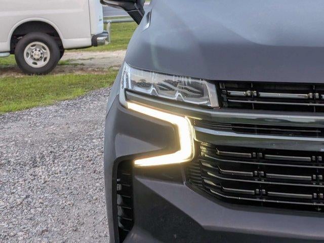 2022 Chevrolet Suburban 4WD RST