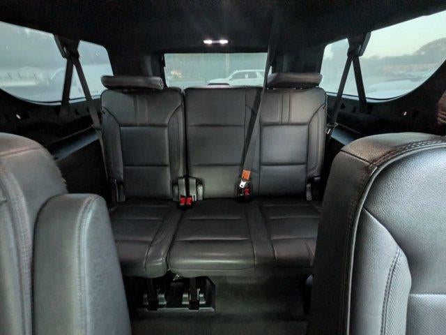 2022 Chevrolet Suburban 4WD RST