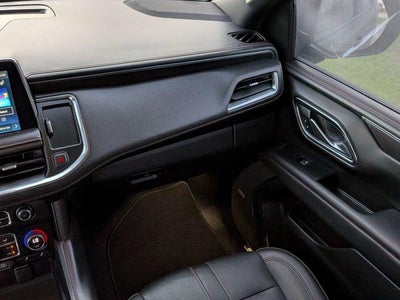 2022 Chevrolet Suburban 4WD RST