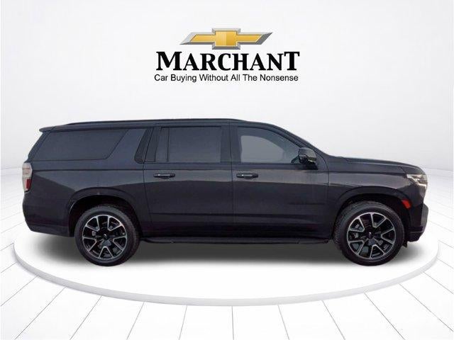 2022 Chevrolet Suburban 4WD RST