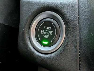 2022 Chevrolet Suburban 4WD RST