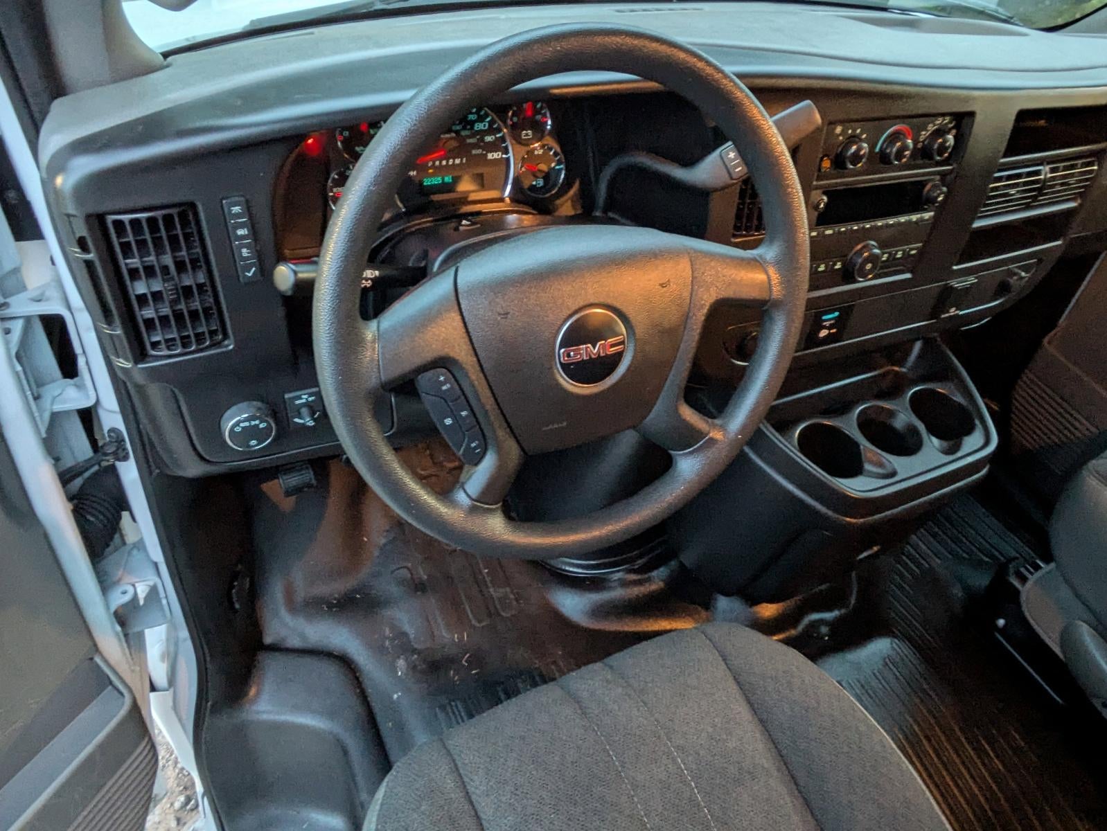 2024 GMC Savana Cargo 2500 2500 Regular Wheelbase Rear-Wheel Drive