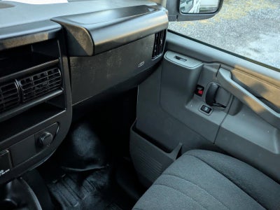 2024 GMC Savana Cargo 2500 2500 Regular Wheelbase Rear-Wheel Drive