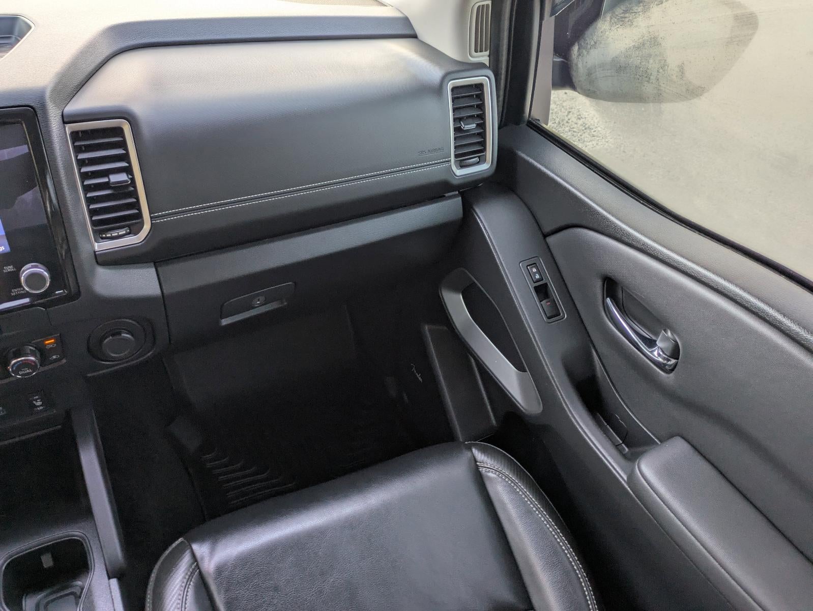 2022 Nissan Frontier Crew Cab 4x4 SV Auto