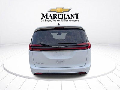 2023 Chrysler Pacifica Touring L FWD