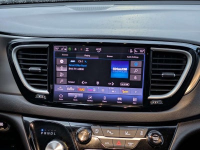 2025 Chrysler Pacifica Select FWD