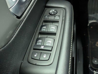 2025 Chrysler Pacifica Select FWD